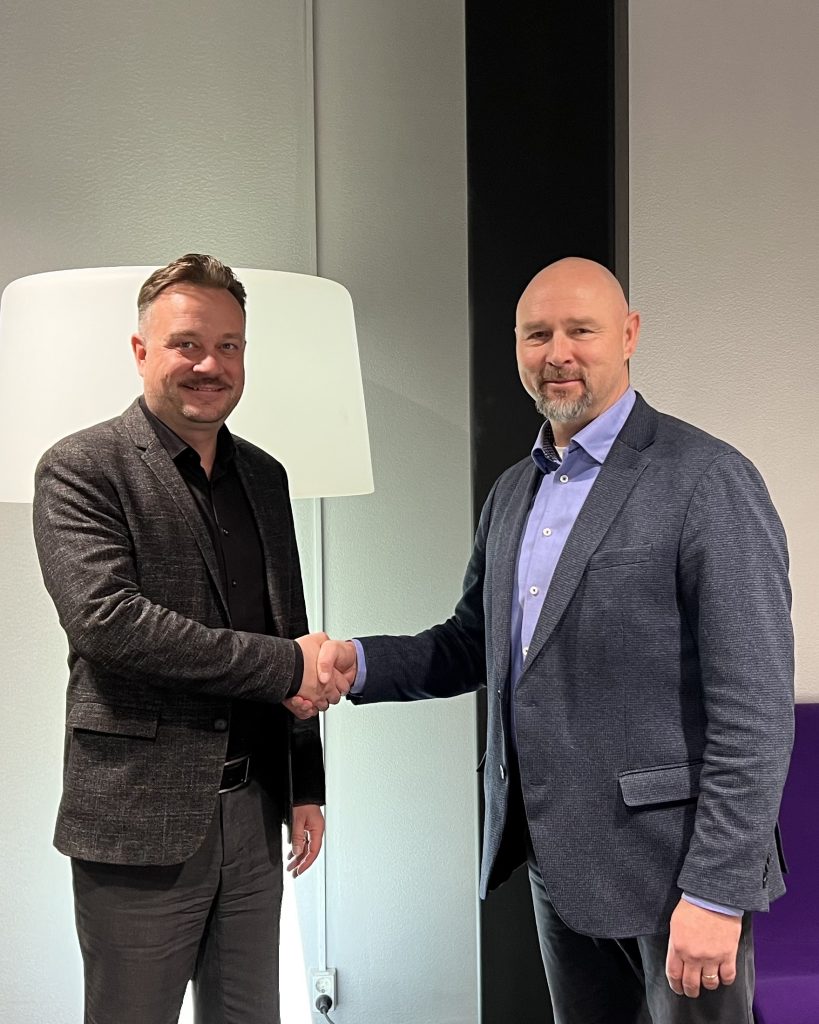 Mobie Oy ja Finnish Operations Center (FOC) ovat aloittaneet yhteistyön, jossa FOC ottaa käyttöön Mobien kehittämän Competence X -koulutusalustan.