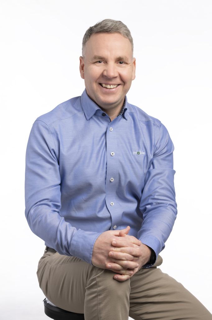 mobie_studiokuva_santtu2